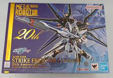 METAL ROBOT魂 ストライクフリーダムガンダム|BANDAI