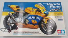 チームホンダ ポンスRC211V|TAMIYA