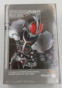 S.H.FIGUARTS 仮面ライダーファイズ アクセルフォ|BANDAI
