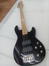 エレキベース|G&L