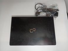 ノートパソコン|FUJITSU