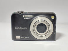 デジタルカメラ|CASIO