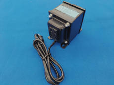 ステップダウントランス|TGK