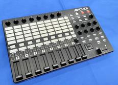 MIDIコントローラー|AKAI