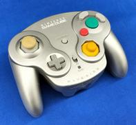 ゲームキューブワイヤレスコントローラー|NINTENDO