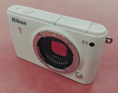 ミラーレス一眼|NIKON