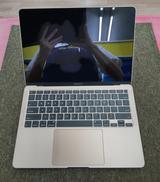 MAC BOOK　AIR|APPLE