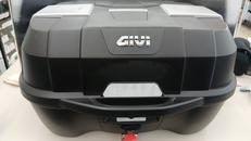 リアボックス|GIVI