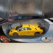 1:18ミニカー|HOTWHEELS