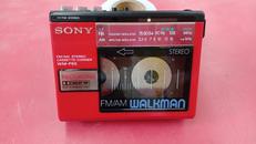 カセットウォークマン|SONY