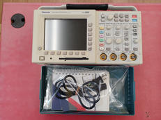 オシロスコープ|TEKTRONIX