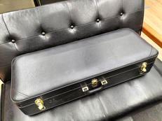 ハードケース|不明