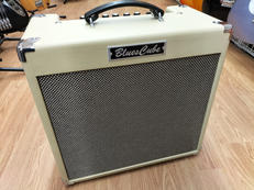 BLUES CUBE HOT|ROLAND