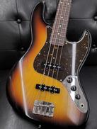 エレキベース|MOMOSE