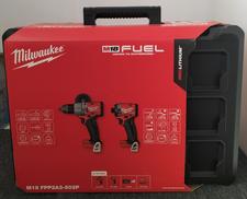 M18 FUEL パワーパック（振動ドリル、インパクトドラ）|MILWAUKEE