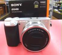 α6400 パワーズームレンズキット|SONY