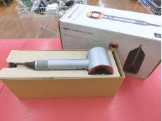 DYSON ドライヤー|Dyson