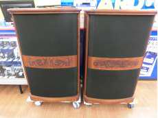 店頭販売　スピーカー|TANNOY