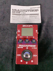 ベース用マルチストンプ|ZOOM
