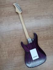 バッカス(BACCHUS)|ストラトキャスタータイプ|HARDOFFオフモール