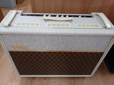 フルチューブアンプ　＊配送不可＊|VOX