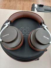 ワイヤレスヘッドホン|SHURE