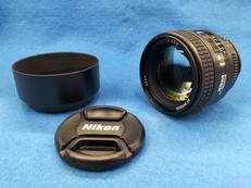 標準・中望遠単焦点レンズ|NIKON