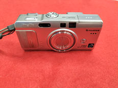 カメラ|FUJIFILM