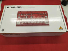 ドラムマシン|BERINGER