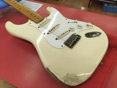 エレキギター|FENDER JAPAN