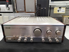 プリメインアンプ|SANSUI