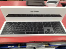 MAGIC KEYBOARD|APPLE