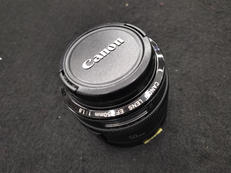 標準ズームレンズ|CANON