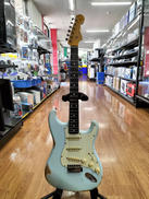 ストラトキャスター|FENDER JAPAN