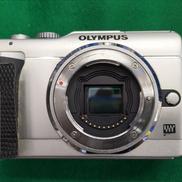 ミラーレス|OLYMPUS