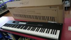 MIDIキーボード|NOVATION