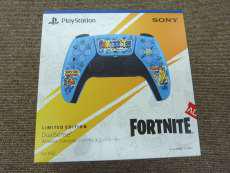 コントローラー（ハンドル・ジョイスティック）|SONY