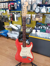 エレキギター|FENDER JAPAN
