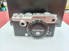 ミラーレス一眼|OLYMPUS