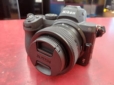 ミラーレス一眼カメラ|NIKON