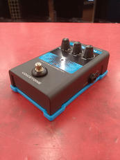 ボーカルエフェクター|TC-HELICON