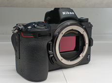 ミラーレスカメラ(ボディ)|NIKON