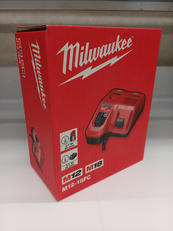 充電器|MILWAUKEE