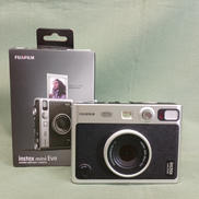 インスタントカメラ|FUJIFILM