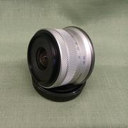 標準ズームレンズ|CANON