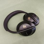 ノイズキャンセリングヘッドホン|BOSE