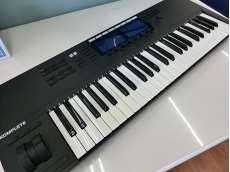 ジャンク　KOMPLETE KONTROL S49|NATIVE INSTRUMENTS