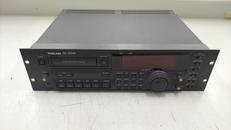 DATデッキ|TASCAM