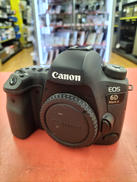 デジタル一眼レフボディ|CANON