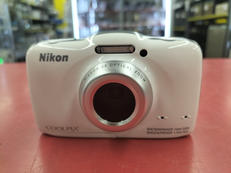 コンパクトデジタルカメラ|NIKON